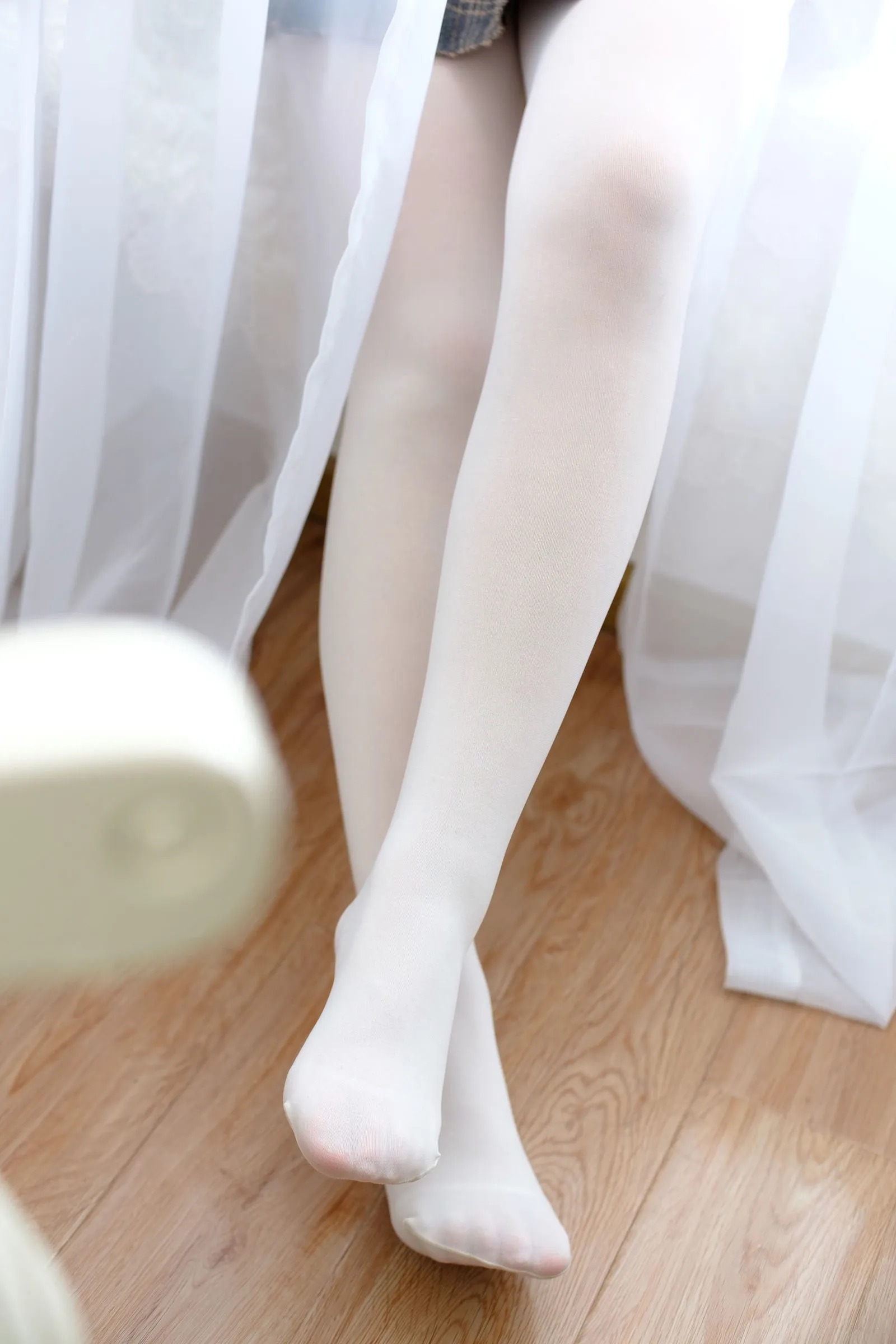 π911 黑丝妹妹勾引足控哥哥[AD][TG]